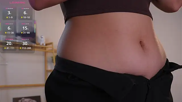 MoiraEger online show from 11-18-25, 03:15