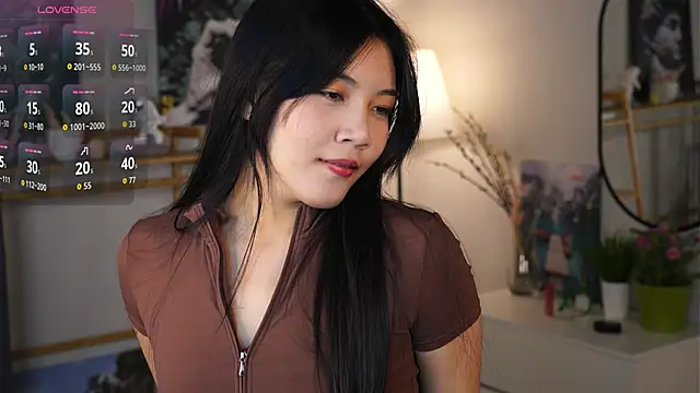 MoiraEger online show from 09-26-25, 05:09