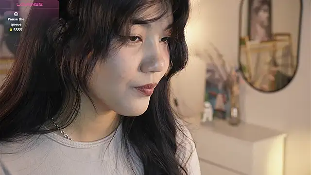 MoiraEger online show from 09-17-25, 04:09