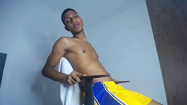 Snapshot of miguelmarcus chatting on 09-09-25, 08:51 miguelmarcus online show from 09-09-25, 08:51