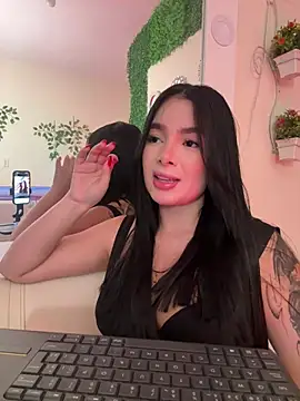 Amy ruizz online show from 03-25-26, 10:47