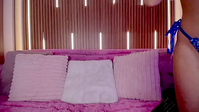 MylaDreams online show from 11-10-25, 03:44