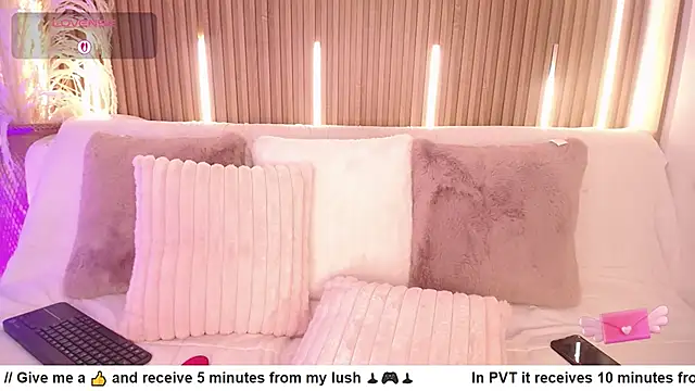 MylaDreams online show from 09-23-25, 03:46