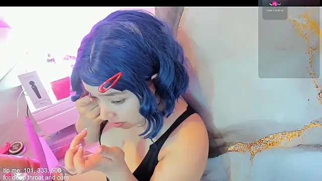 hinata dolly online show from 11-19-25, 10:15