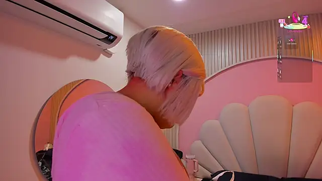 hinata dolly online show from 11-06-25, 11:03