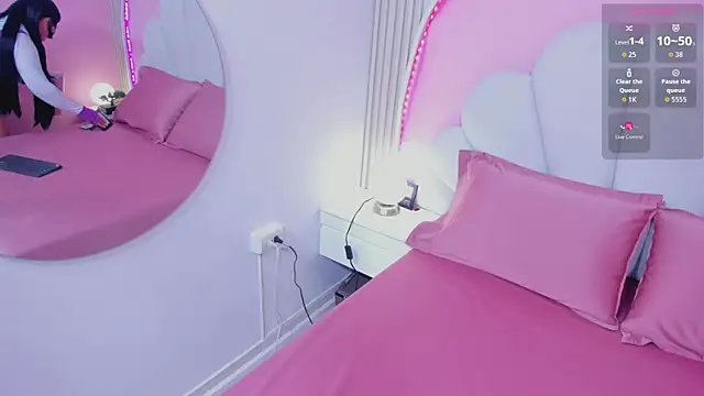 hinata dolly online show from 03-25-26, 10:58