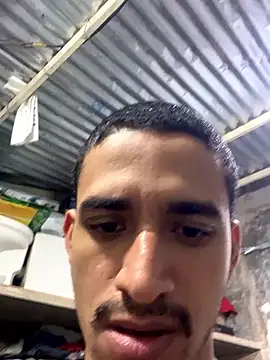 Snapshot of ikaro21 chatting on 01-19-26, 05:22 ikaro21 online show from 01-19-26, 05:22