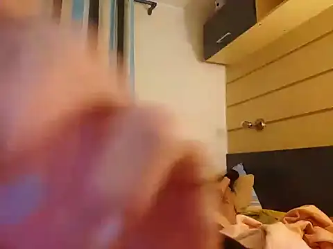 TussiFlaka online show from 11-21-25, 11:04