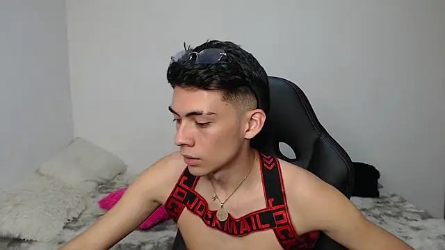 Rimuru17 online show from 03-30-26, 03:52