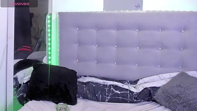 anna sex m online show from 06-14-26, 04:35