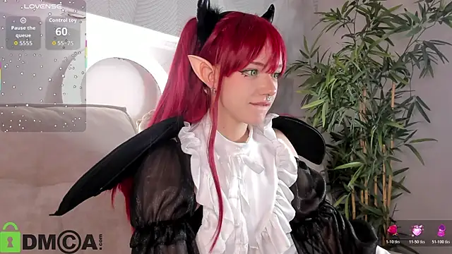 Molly Platt online show from 02-11-26, 09:31