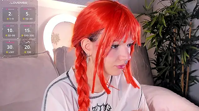 Molly Platt online show from 12-04-25, 09:19