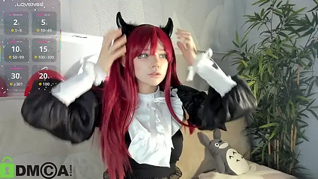 Molly Platt online show from 02-12-26, 09:31