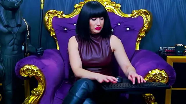 LaraMaeve online show from 02-12-26, 05:29