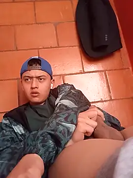 Lee priest online show from 12-18-25, 03:38