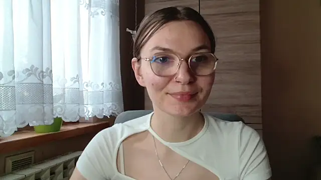 LooveELLYx online show from 10-27-25, 11:55