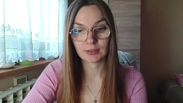 LooveELLYx online show from 11-19-25, 02:39