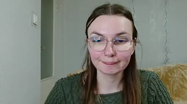 Snapshot of LooveELLYx chatting on 03-19-25, 06:01 LooveELLYx online show from 03-19-25, 06:01