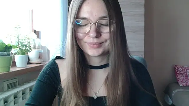 LooveELLYx online show from 02-13-26, 07:30