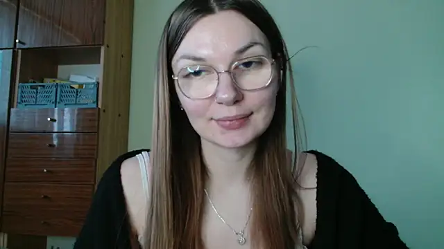 LooveELLYx online show from 02-12-26, 07:30