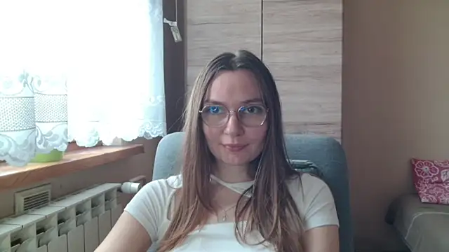 LooveELLYx online show from 11-12-25, 08:29