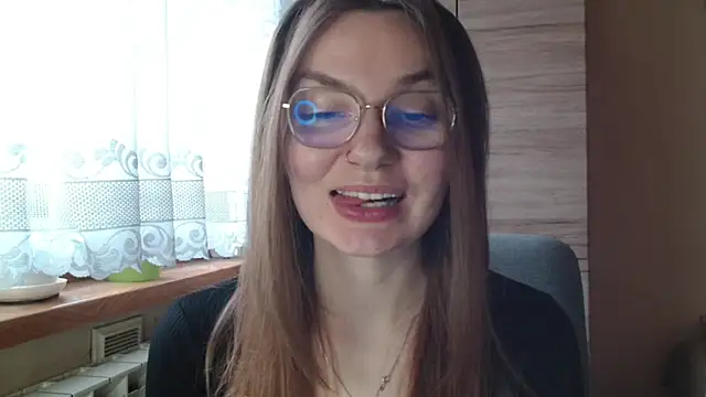 LooveELLYx online show from 11-14-25, 07:34