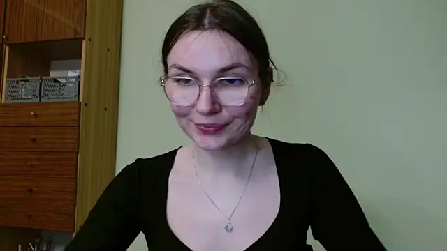 Snapshot of LooveELLYx chatting on 02-26-25, 08:58 LooveELLYx online show from 02-26-25, 08:58