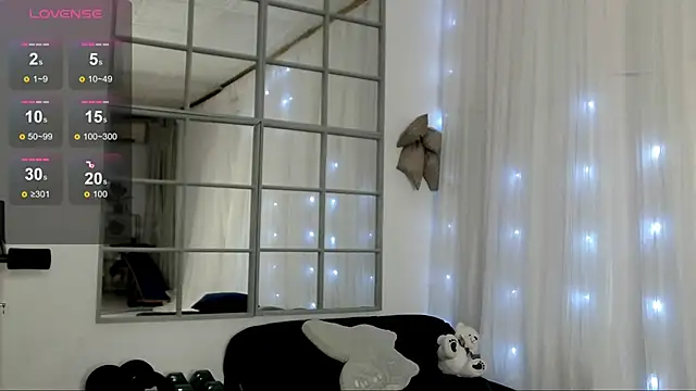 SarahRaynex online show from 05-31-26, 06:09