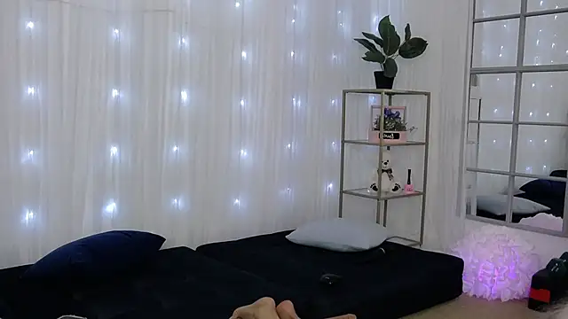 SarahRaynex online show from 02-03-26, 11:32