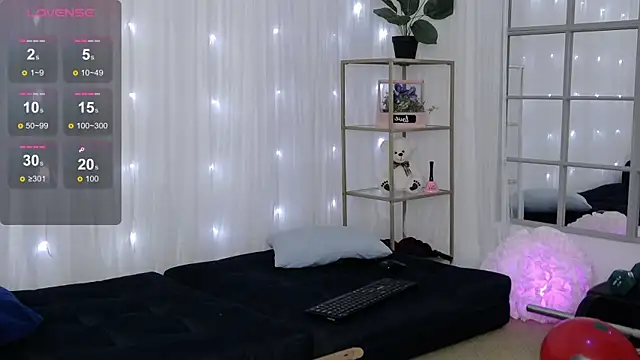 SarahRaynex online show from 02-06-26, 11:34