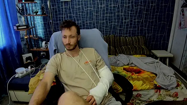 CuteBoy228 online show from 05-31-26, 09:04