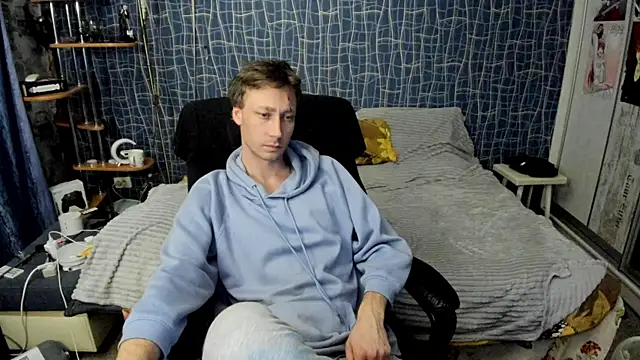 CuteBoy228 online show from 04-21-26, 10:16