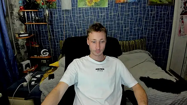 CuteBoy228 online show from 03-16-26, 06:21