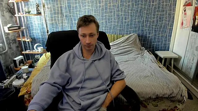 CuteBoy228 online show from 04-16-26, 02:18