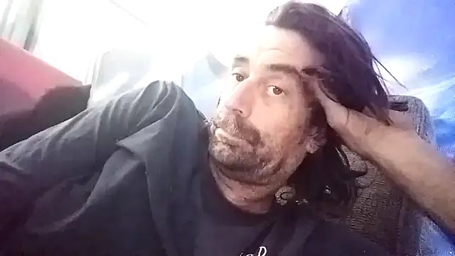 straightozgoesdwn online show from 01-10-26, 11:11