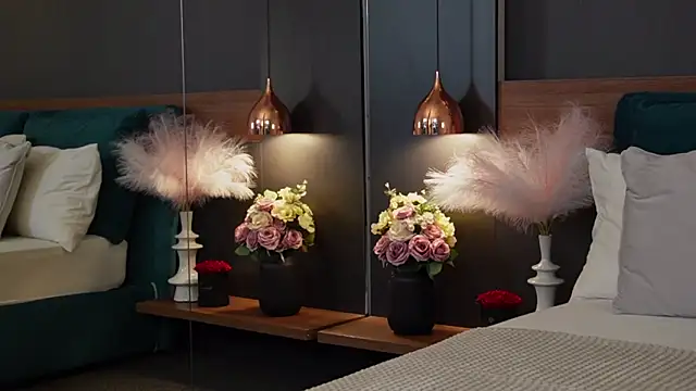 EmilyTrix online show from 10-02-25, 02:09