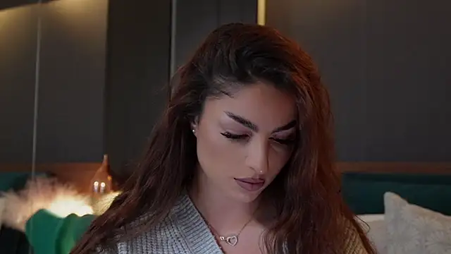 EmilyTrix online show from 11-03-25, 03:15