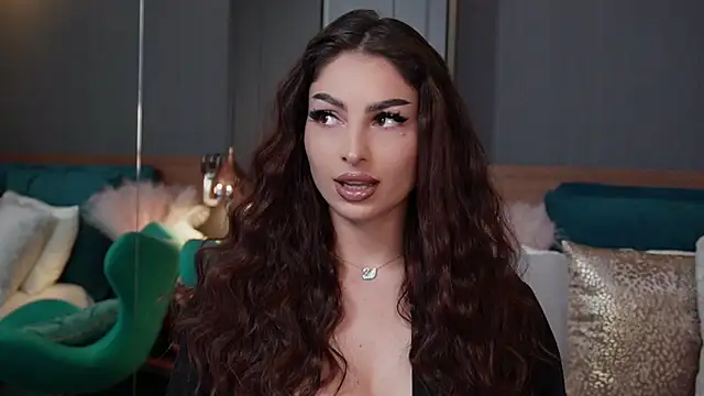 Snapshot of EmilyTrix chatting on 05-09-26, 04:54 EmilyTrix online show from 05-09-26, 04:54