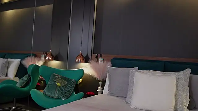 EmilyTrix online show from 03-02-26, 05:30