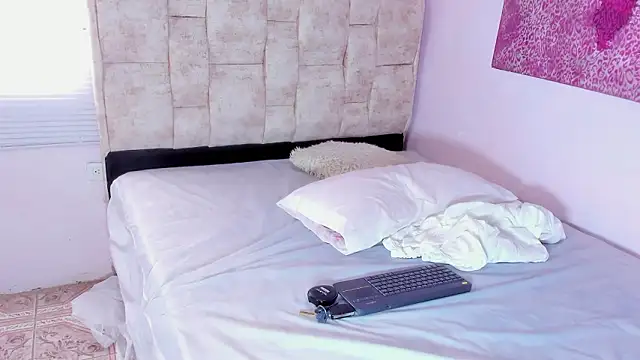 kethe love  online show from 03-04-26, 08:16