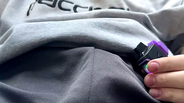 yungdboiy online show from 11-10-25, 02:11