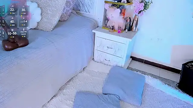 Simonesmith01 online show from 12-02-25, 05:03