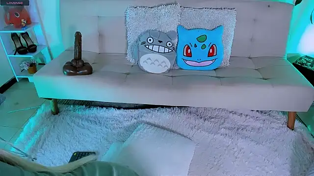 Simonesmith01 online show from 09-10-25, 05:12