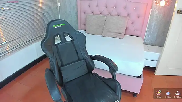 lissa jhonsoon online show from 11-07-25, 03:11