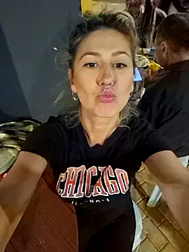 CelynaRoss online show from 01-17-26, 02:42