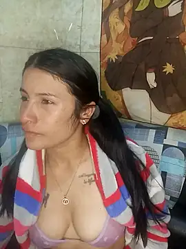 karinnahotdirty online show from 09-18-25, 01:52