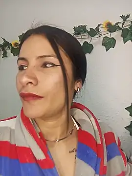 karinnahotdirty online show from 02-19-26, 08:17