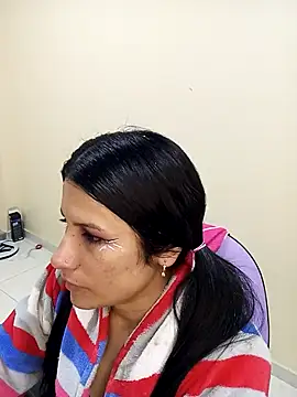 karinnahotdirty online show from 12-04-25, 09:14