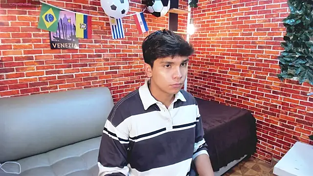 Snapshot of Thiago_Kozak chatting on 07-03-26, 12:33 Thiago Kozak online show from 07-03-26, 12:33