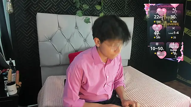 Thiago Kozak online show from 10-15-25, 01:08